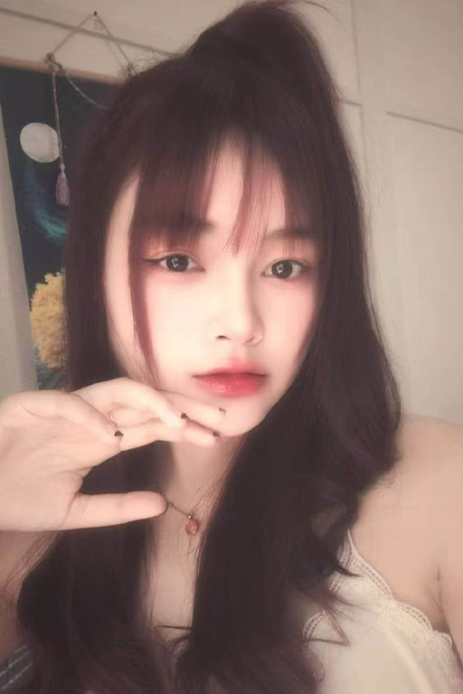 4288女孩.jpg